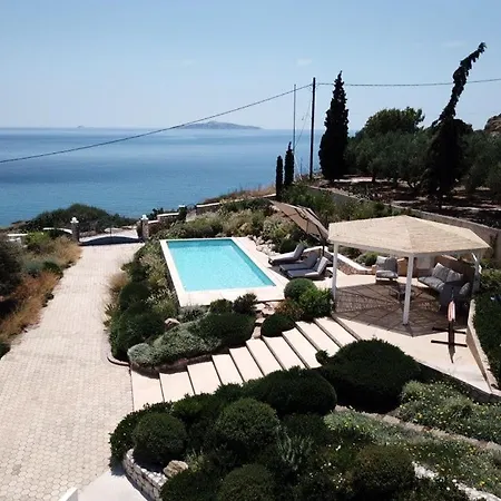 Villa Livealot *