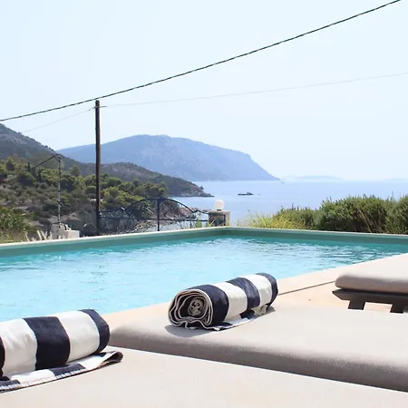 Livealot Villa