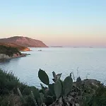 Villa Livealot